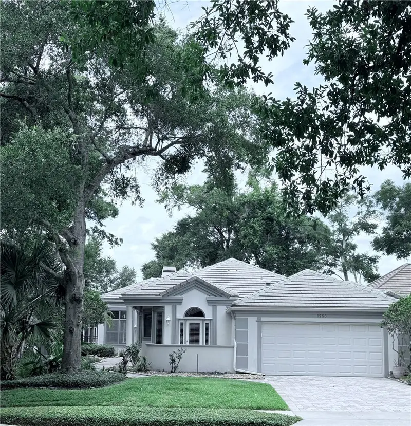 1250 E Langley Ct, FL
