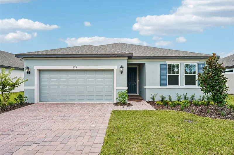 1004 British Cir, FL