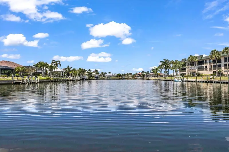 1801 Magdalina Dr, FL