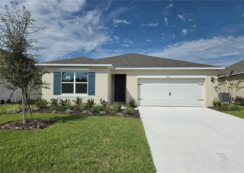 1001 Champion Rdg Dr, FL