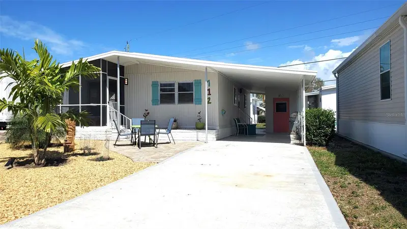 712 Carefree, FL