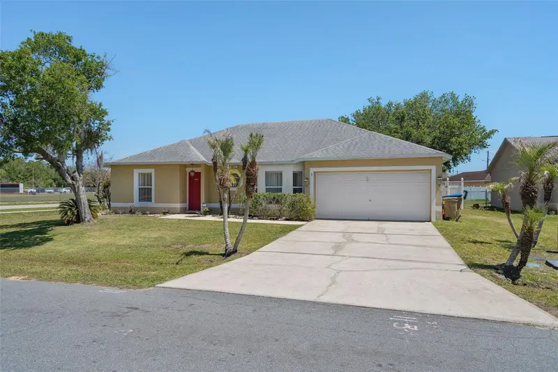 1 Miramar Way, FL