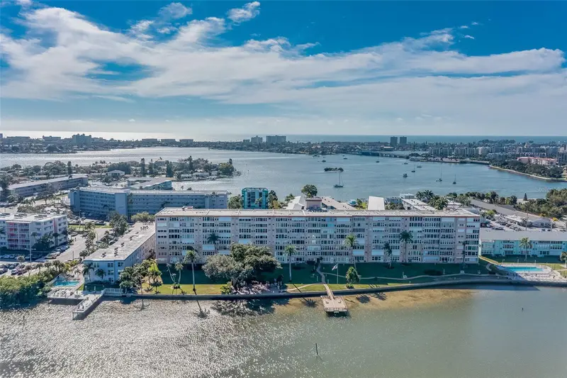 1847 Shore Dr S #117, FL
