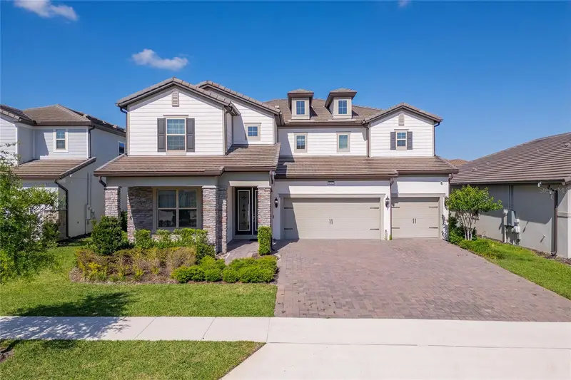 9242 Hanging Vine Ct, FL