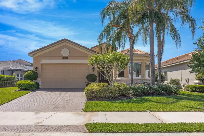 2415 Oakwood Preserve Dr, FL