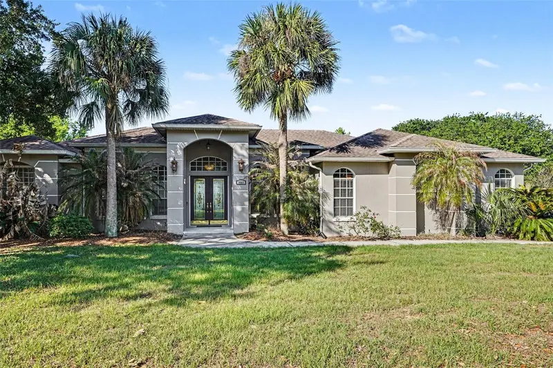 3085 Landings Ct, FL