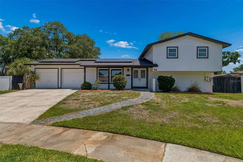 7111 Gateway Ct, FL