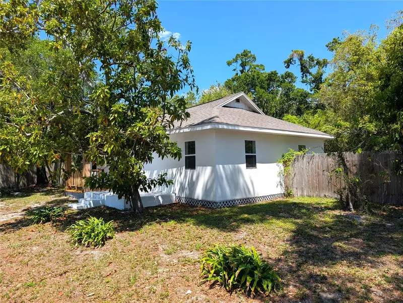 1608 E New Orleans Ave, FL