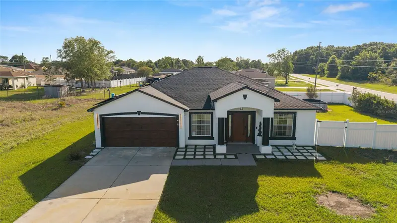 2 Juniper Ter, FL