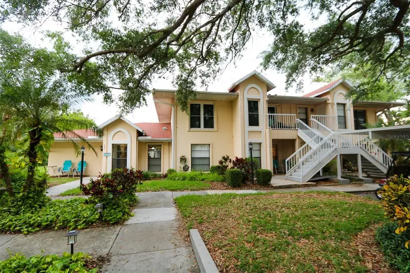 323 Knottwood Ct #1, FL