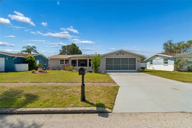 5810 Friedly Ave, FL