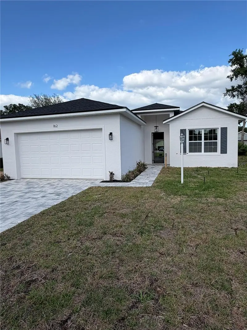 162 W Romany Loop, FL