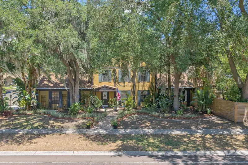 314 Bloomingfield Dr, FL