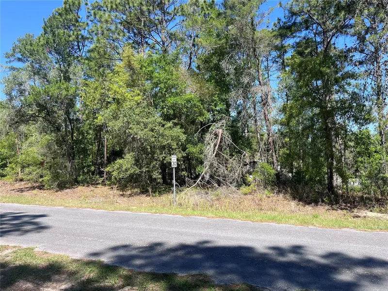 8000 N Pocono Dr, FL