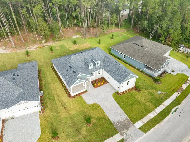 3926 Southern Valley Loop, FL
