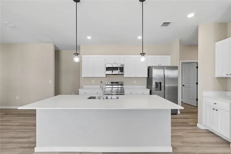 4473 Nw 37th Street Rd, FL
