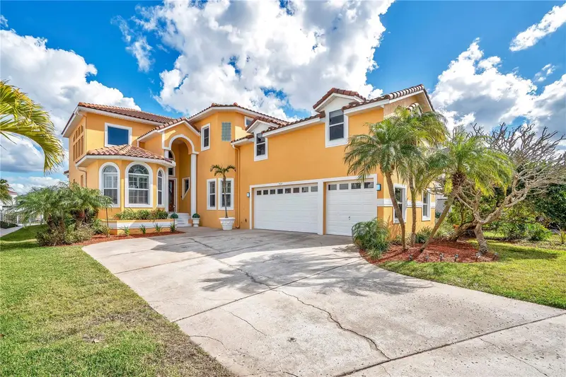 934 Symphony Isles Blvd, FL