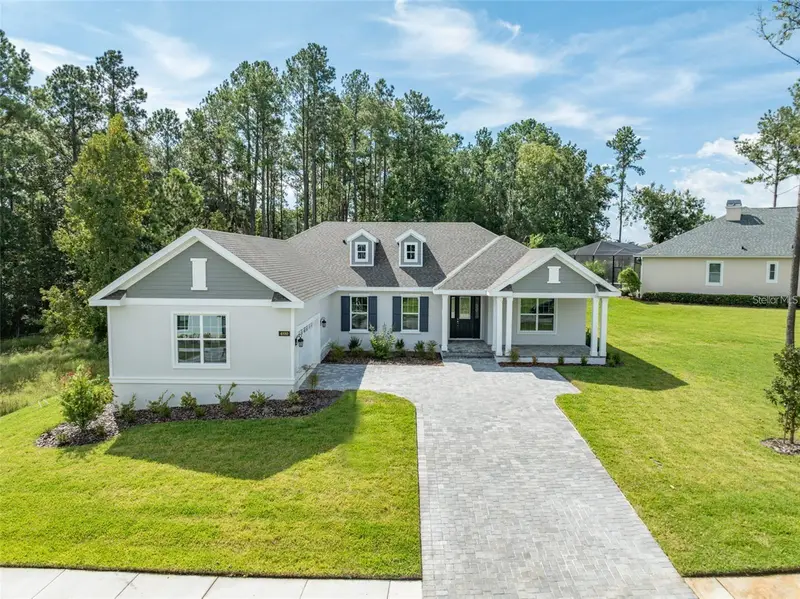 4880 Hickory Oak Dr, FL