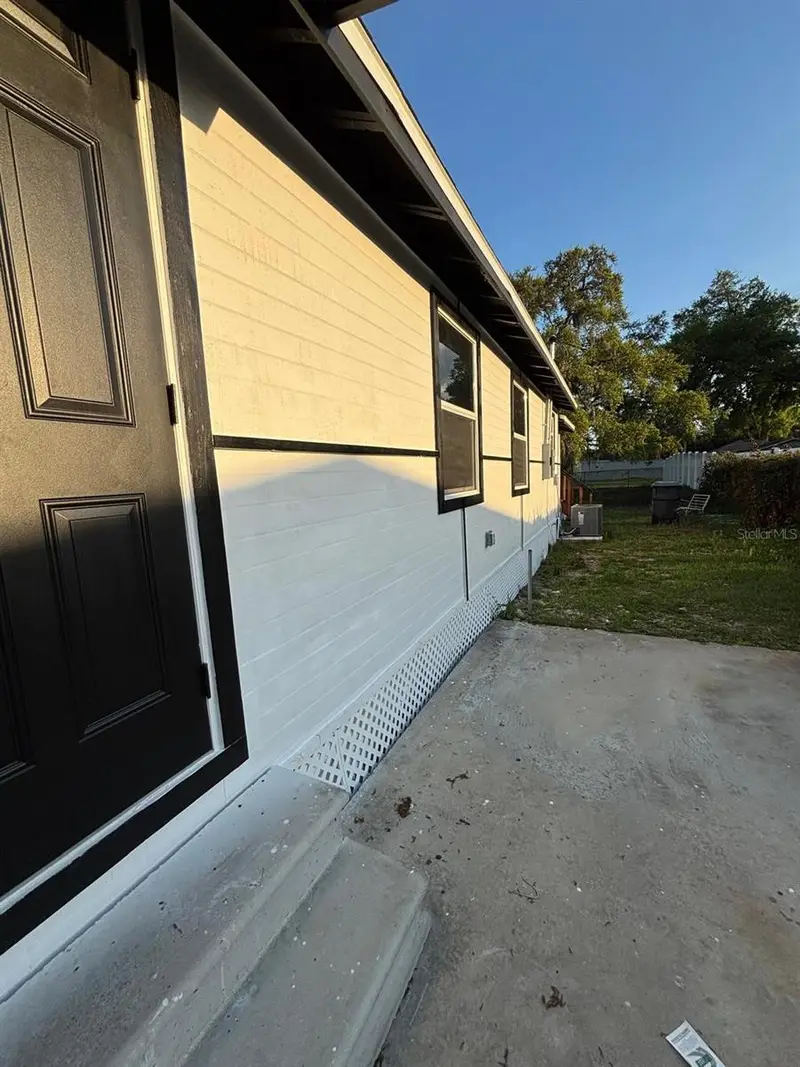 3420 Avenue R Nw, FL