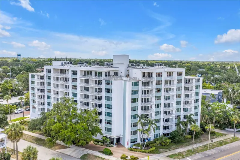 700 Beach Dr Ne #708, FL