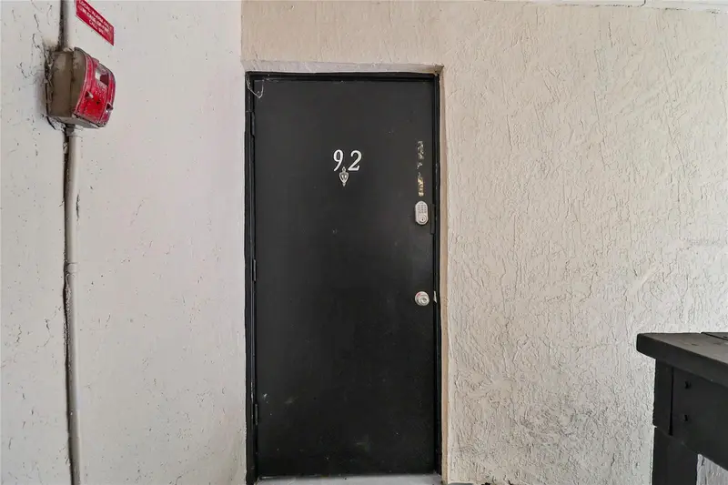 2547 N Alafaya Trl #92, FL