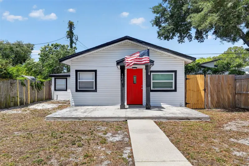 3250 Prescott St N, FL