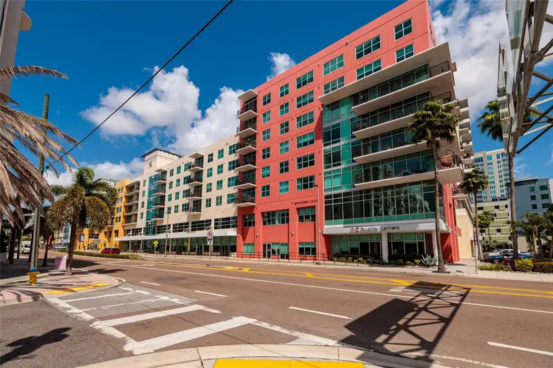 1208 E Kennedy Blvd #416, FL