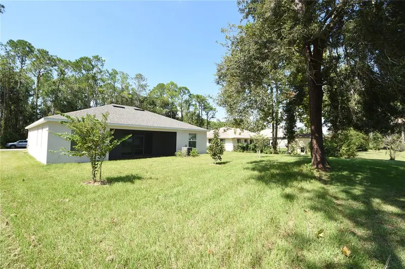 102 Brittany Ln, FL