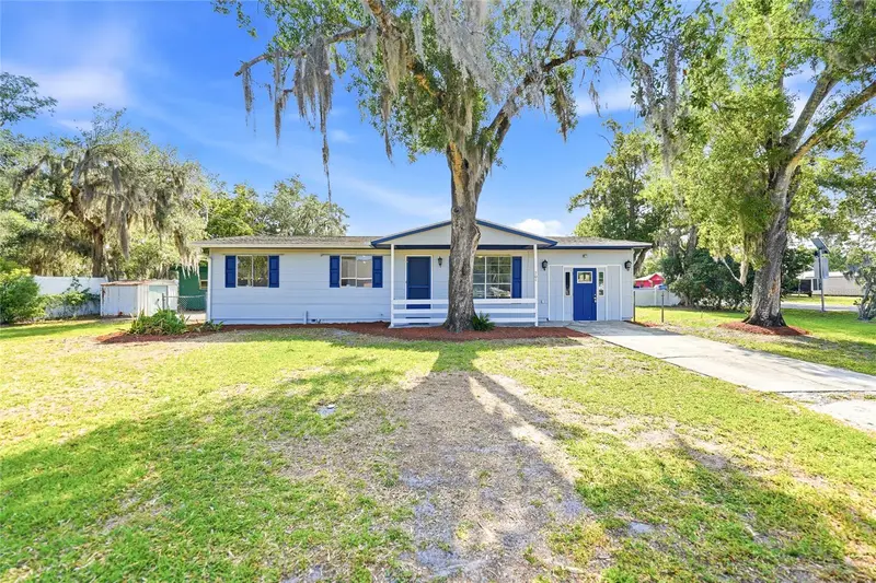 704 N Manatee Ave, FL