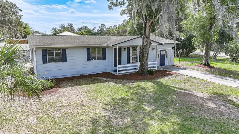 704 N Manatee Ave, FL