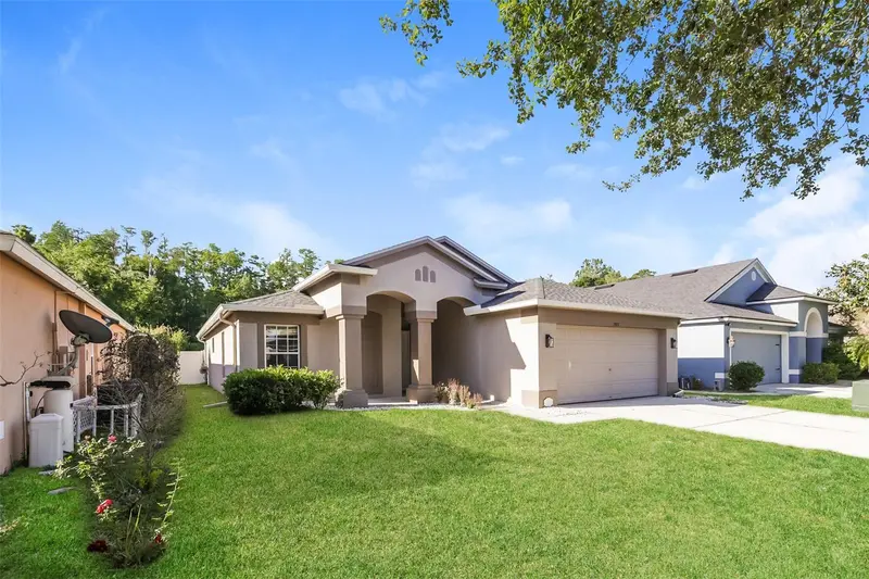 5921 War Admiral Dr, FL