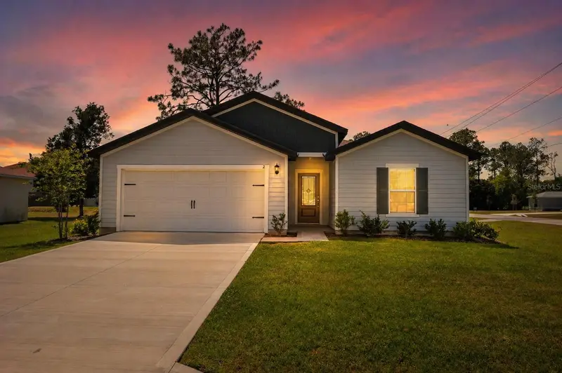 2 Prince Eric Ln, FL