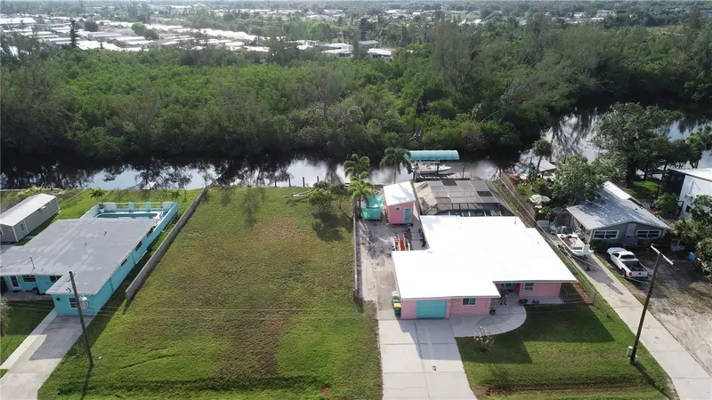 232 Darst Ave, FL