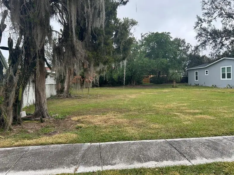 Lakeland, FL