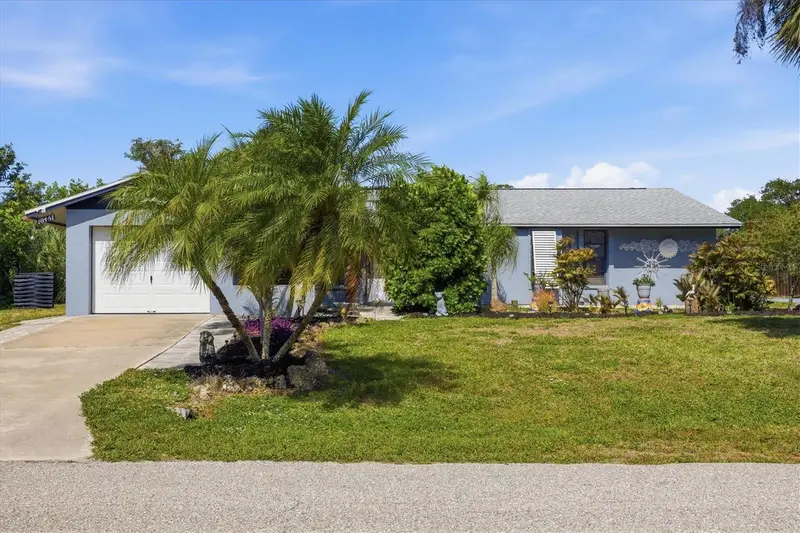 18461 Burkholder Cir, FL