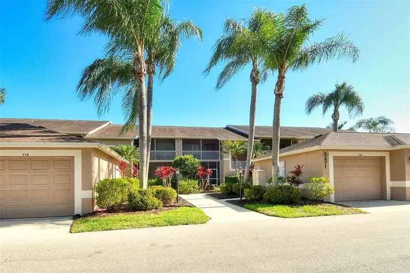 5271 Mahogany Run Ave #712, FL