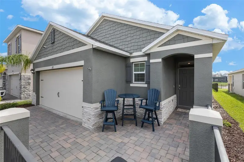 287 Caryota Ct, FL