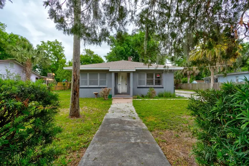 633 Byron Ave, FL