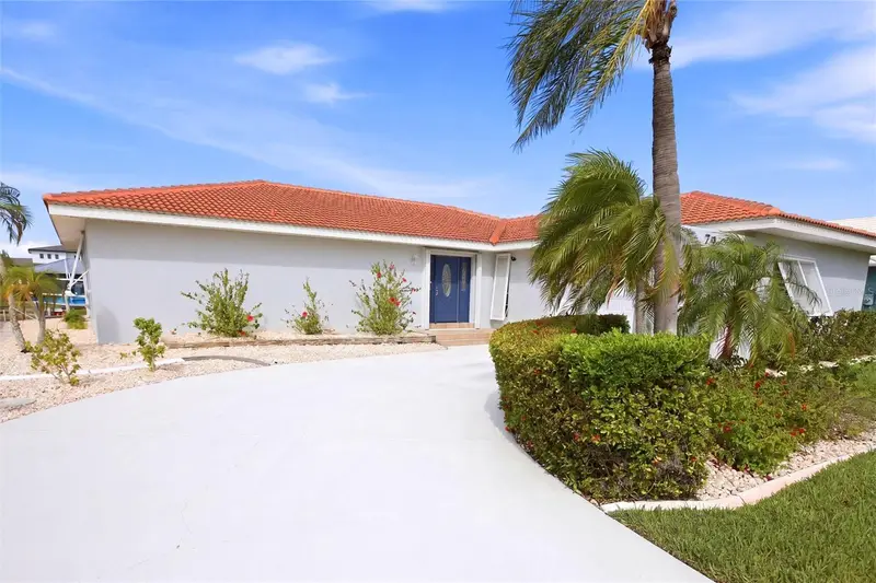 79 Tropicana Dr, FL