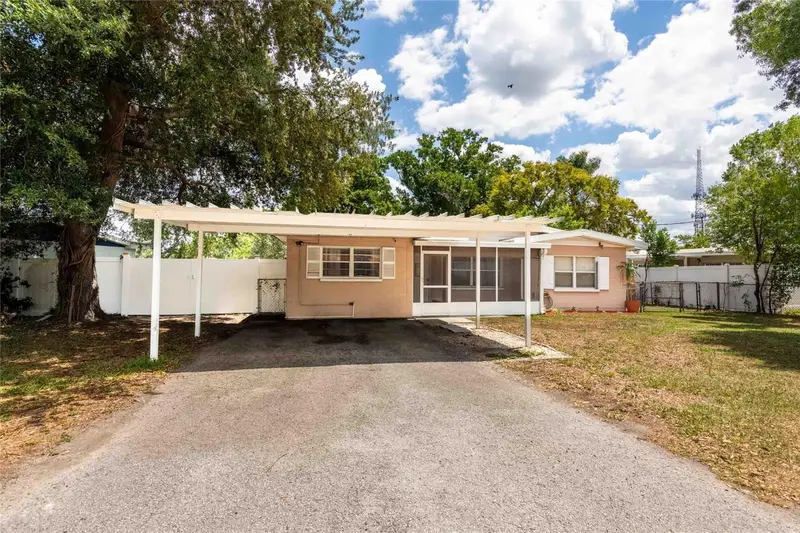 7003 N Howard Ave, FL