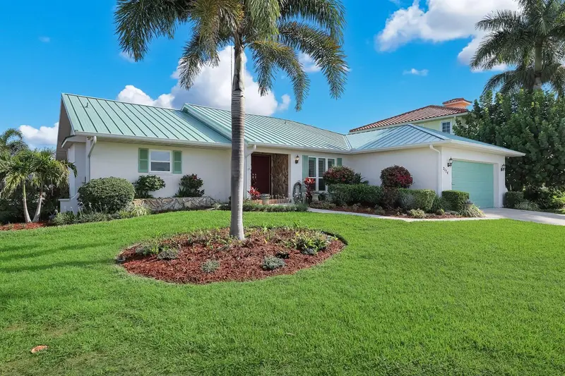 2174 Bayou Rd, FL