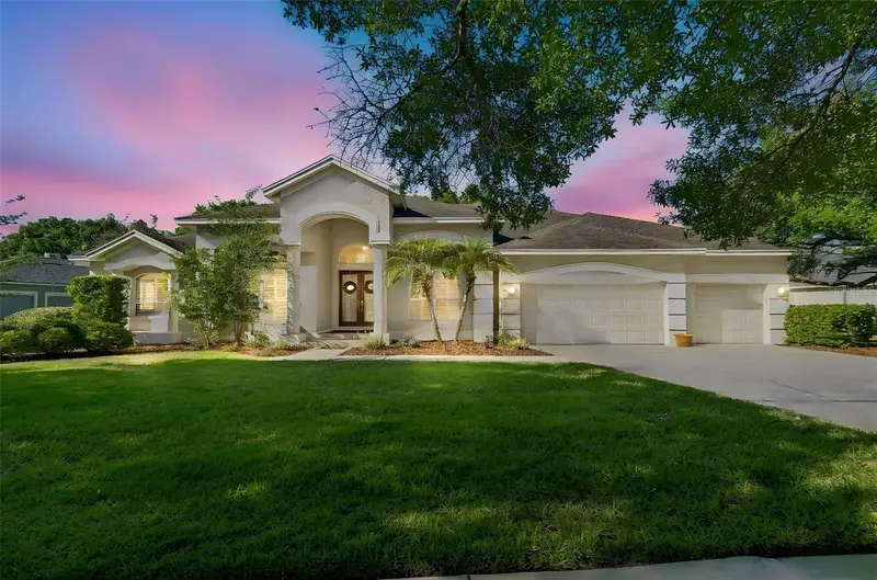 19108 Centre Rose Blvd, FL