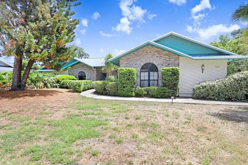 507 Sportsman Park Dr, FL
