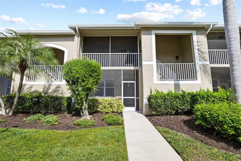 5231 Mahogany Run Ave #325, FL