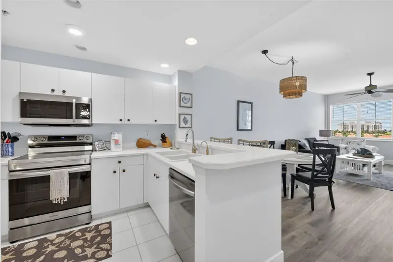 2090 Matecumbe Key Rd #1603, FL