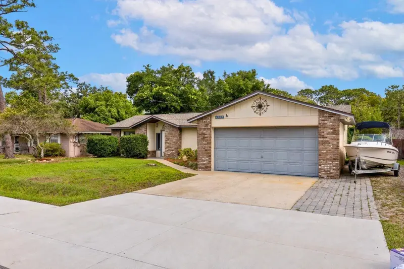 2707 Balkan St, FL