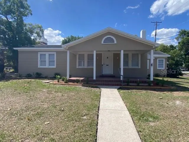 407 W Mahoney St, FL