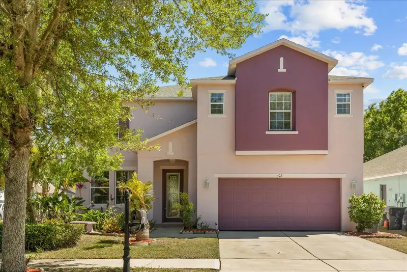 402 Chimney Rock Dr, FL