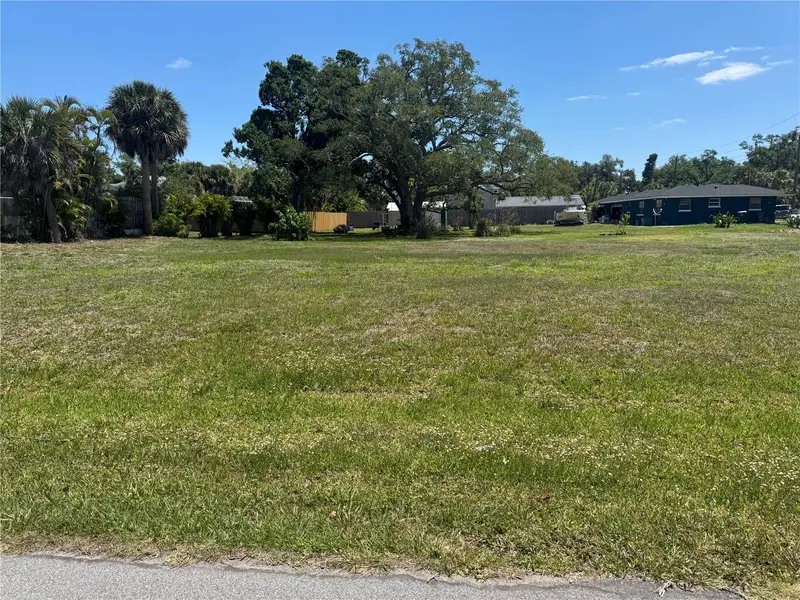 Bonita Ave, FL