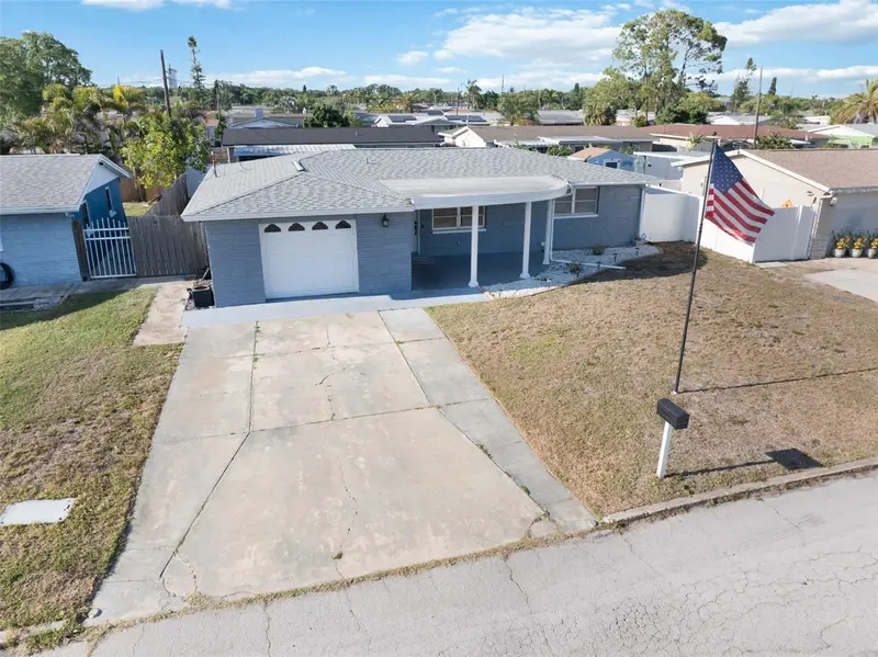 3811 Cedarwood Dr, FL